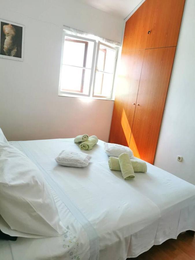 Apartment Biljana Бол Екстериор снимка